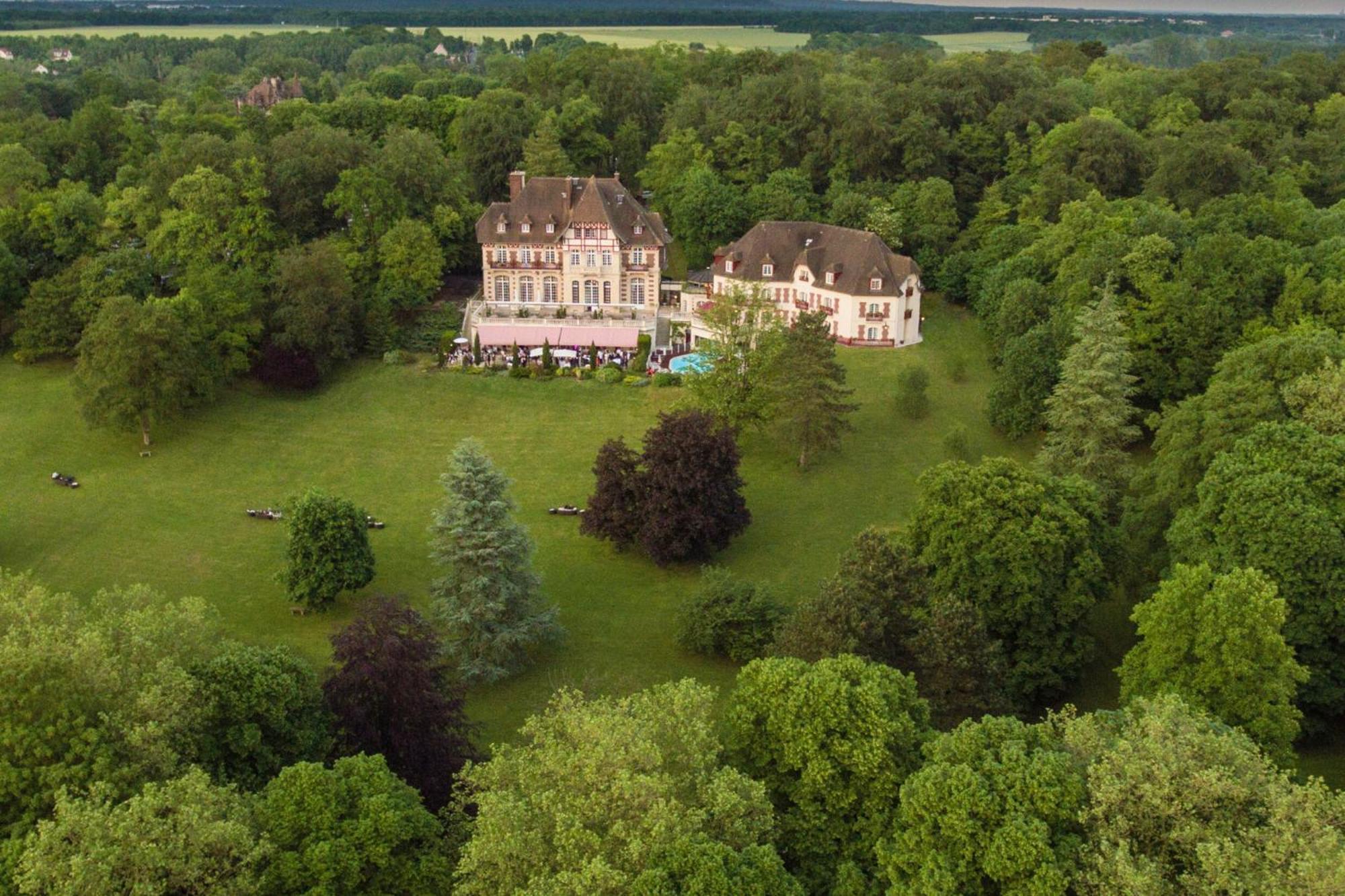 Le Chateau De La Tour Gouvieux Dış mekan fotoğraf